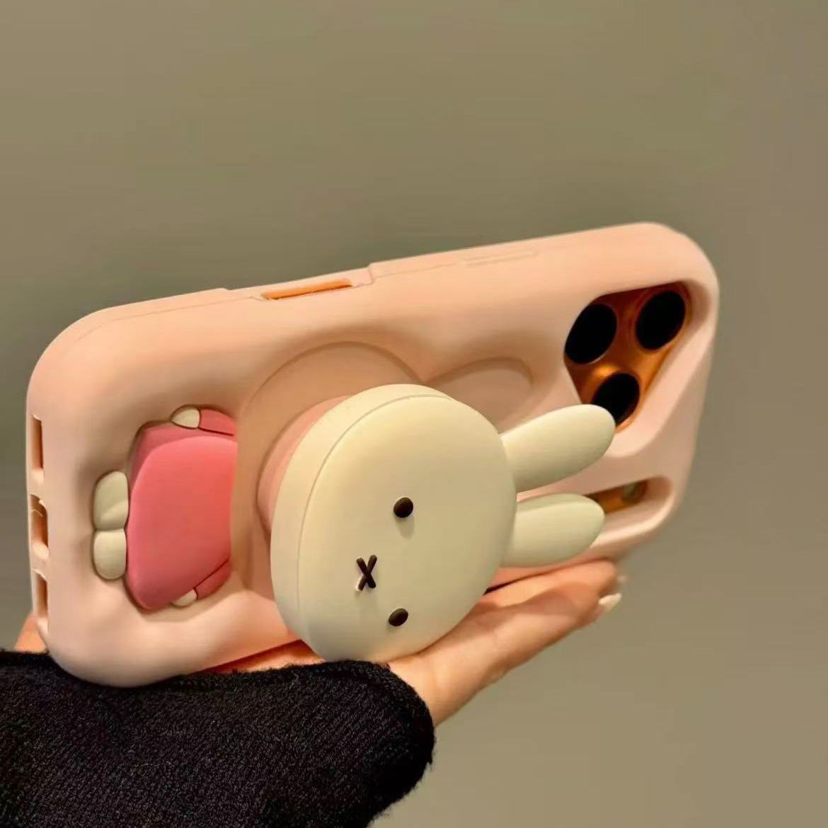Phone Accessories Supplier - Cartoon Three-dimensional Miffy Bracket Mobile Phone