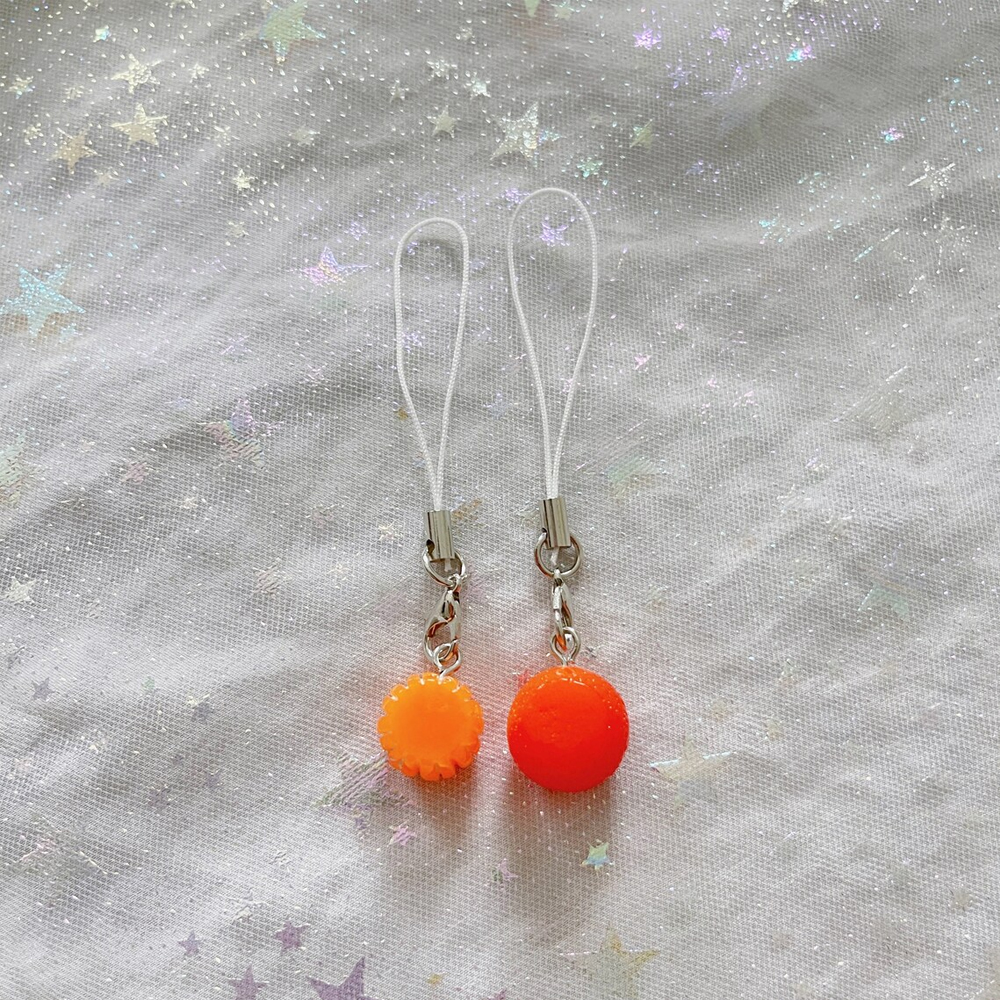 Set of 2 Cute Orange Phone Cha - огляд і ціна Phone Accessories Ideas
