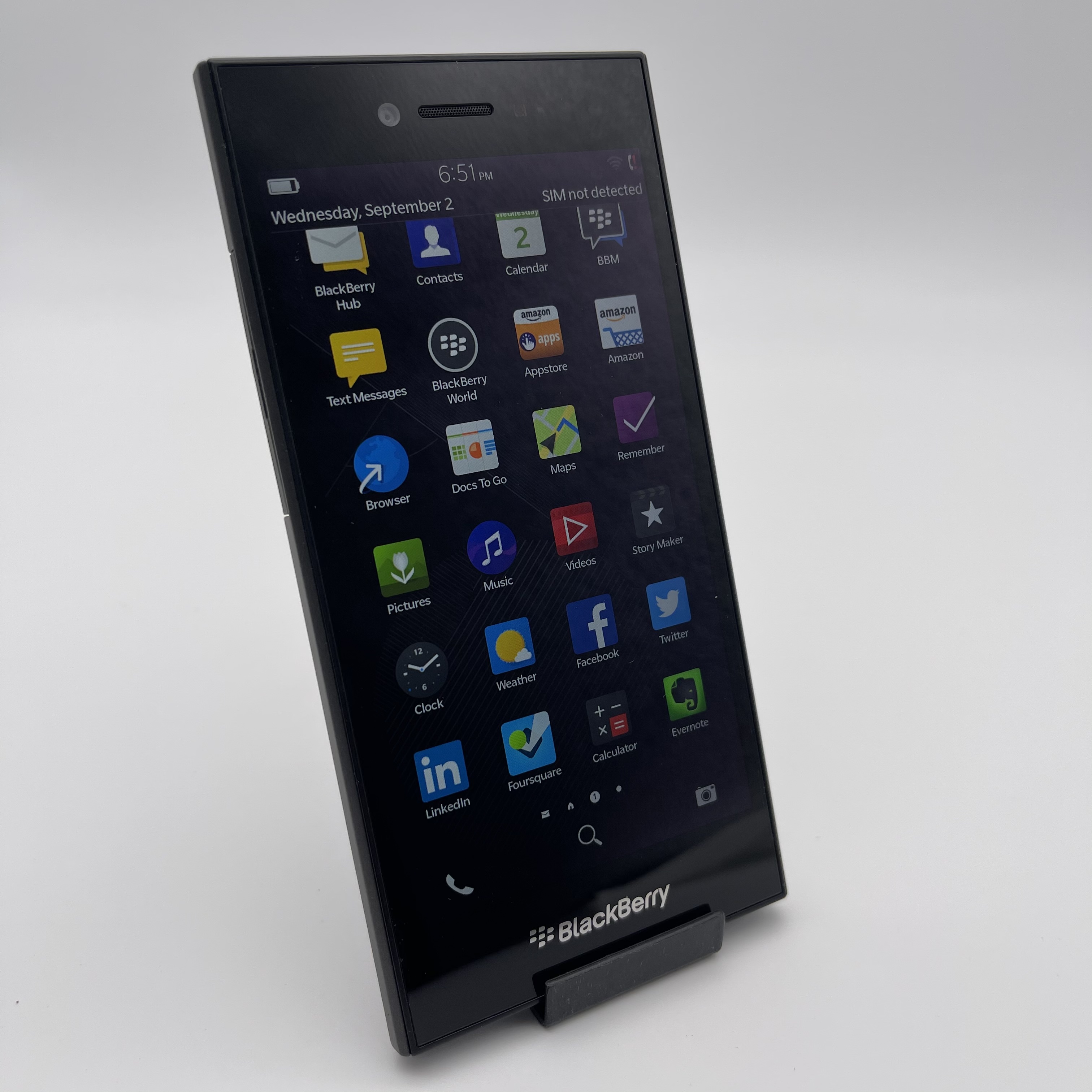 Blackberry Leap Z20  Refurbish - огляд і ціна Phone Accessories Display