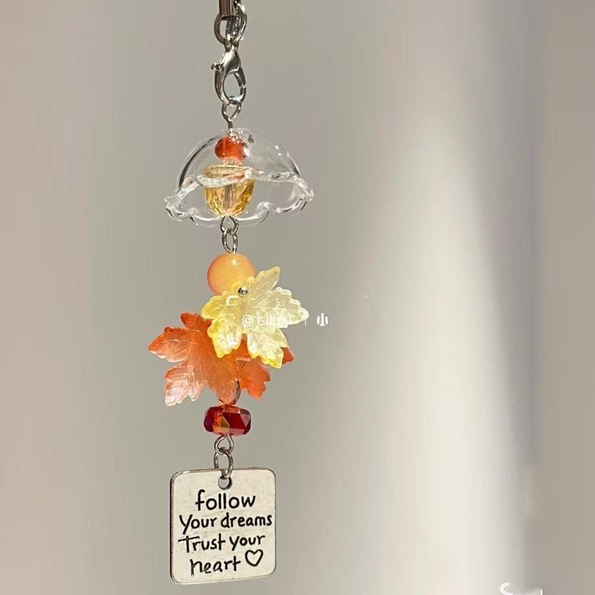 Maple Leaf Wind Chime Phone Ch - огляд і ціна Phone Accessories For Teens